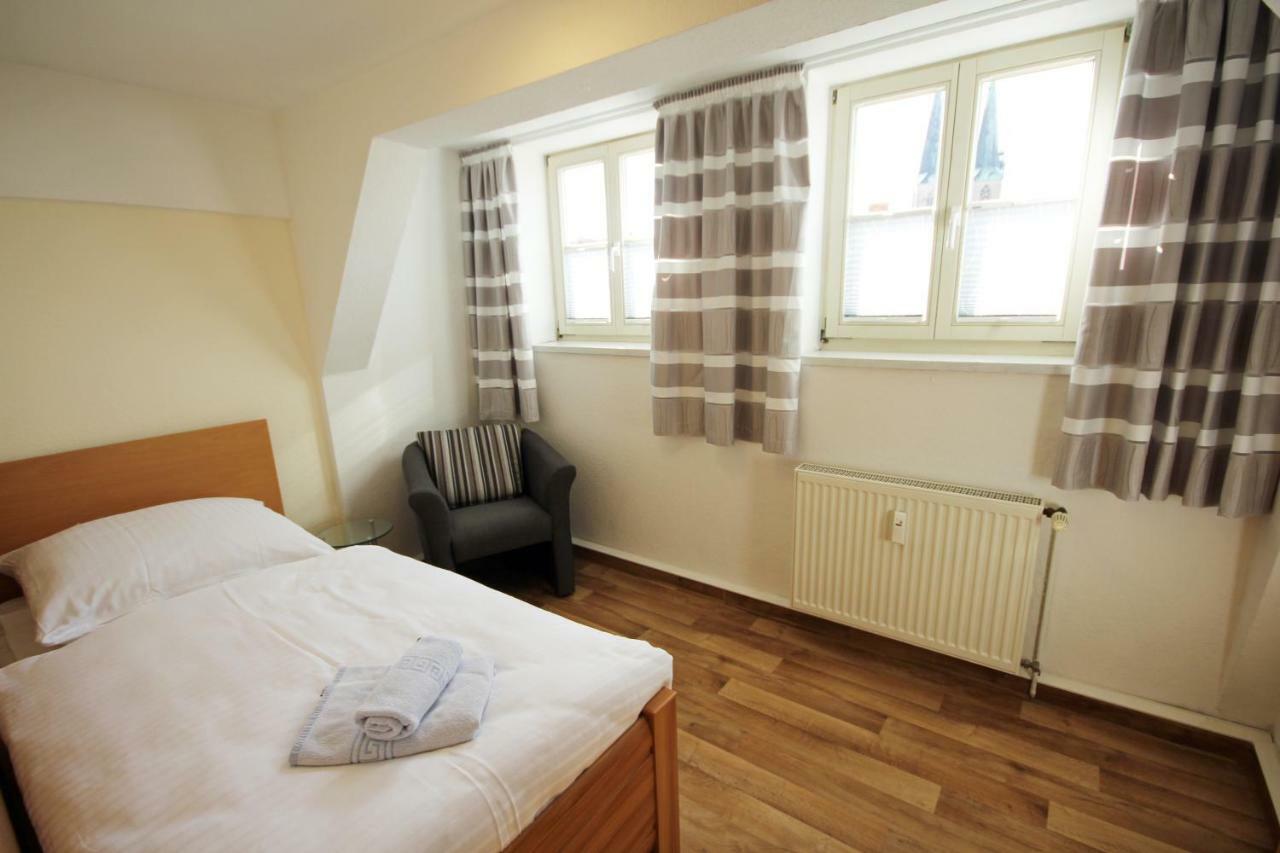 Ferienwohnung Ballstrasse 28 奎德林堡 外观 照片